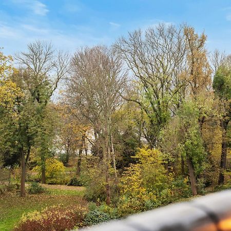 Apartamento Edler Wohnraum Schwanenteich-Oase Mit Balkon, Kaffeevollautomat, Lift & Parkplatz Zwickau Exterior foto