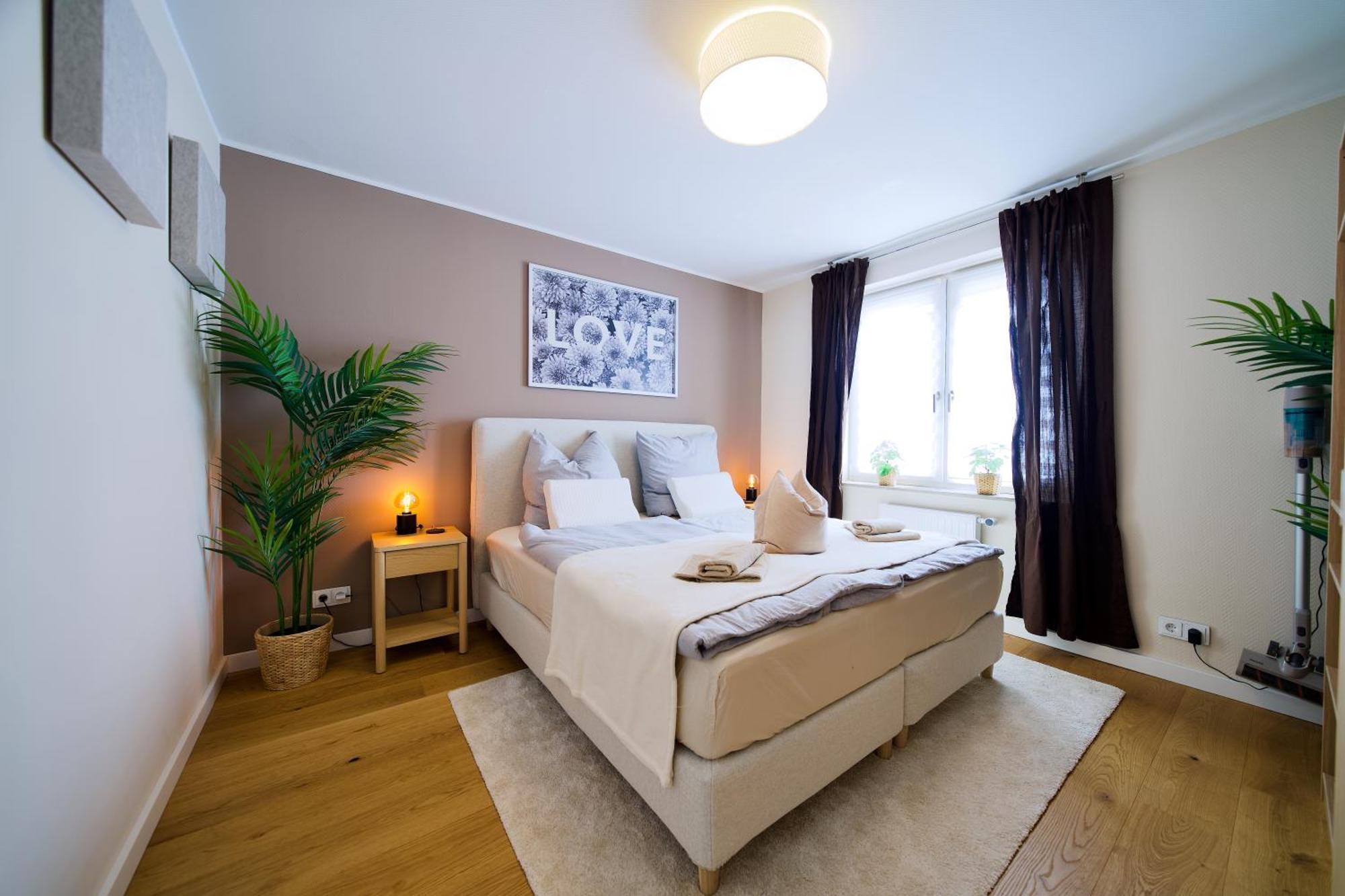 Apartamento Edler Wohnraum Schwanenteich-Oase Mit Balkon, Kaffeevollautomat, Lift & Parkplatz Zwickau Exterior foto