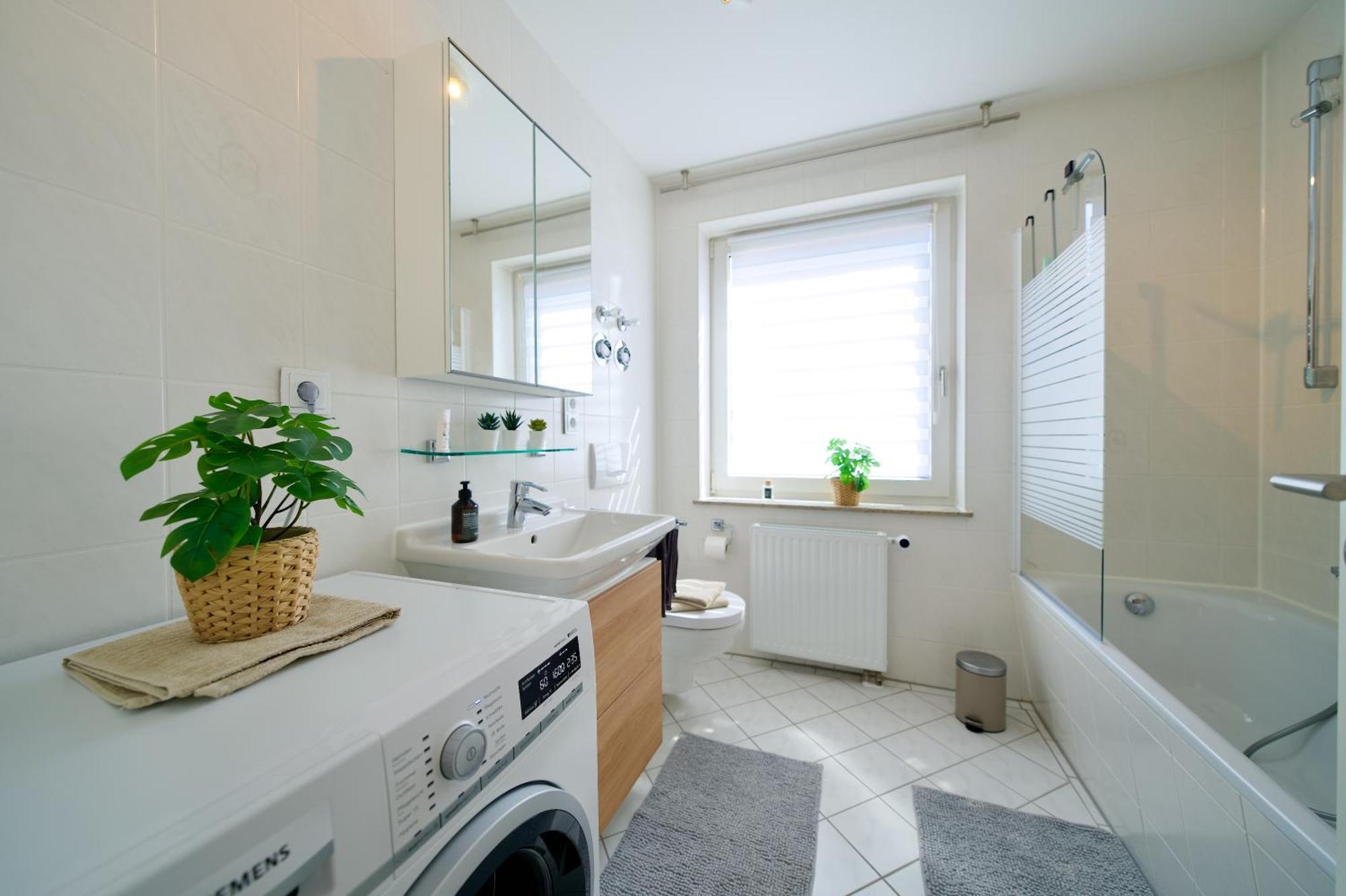 Apartamento Edler Wohnraum Schwanenteich-Oase Mit Balkon, Kaffeevollautomat, Lift & Parkplatz Zwickau Exterior foto