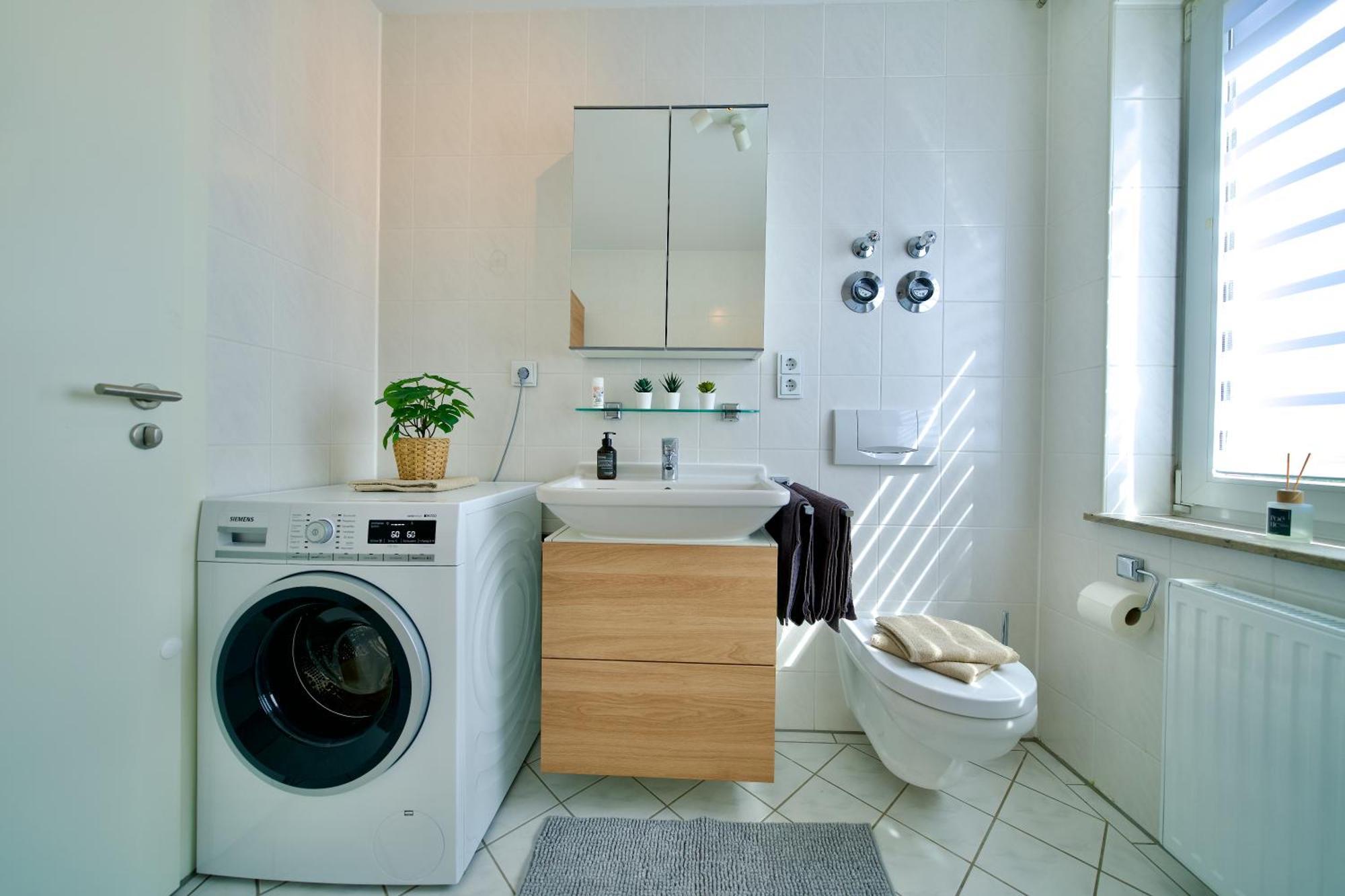 Apartamento Edler Wohnraum Schwanenteich-Oase Mit Balkon, Kaffeevollautomat, Lift & Parkplatz Zwickau Exterior foto